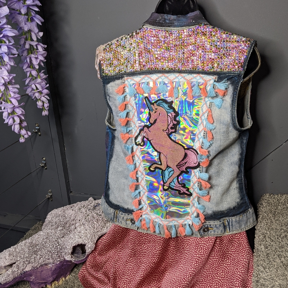 ❤️ SOLD ❤️ Unicorn Sparkly Vest